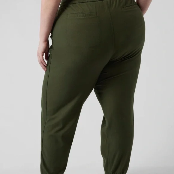 Athleta Farallon joggers - Picture 4 of 13